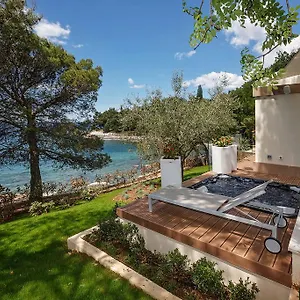 Bellevue Plava Laguna Villa
